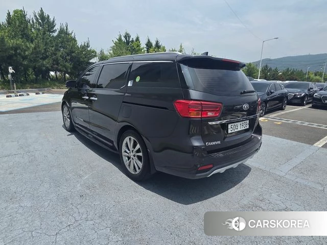 Kia The New Carnival id 4546954 из Кореи 15