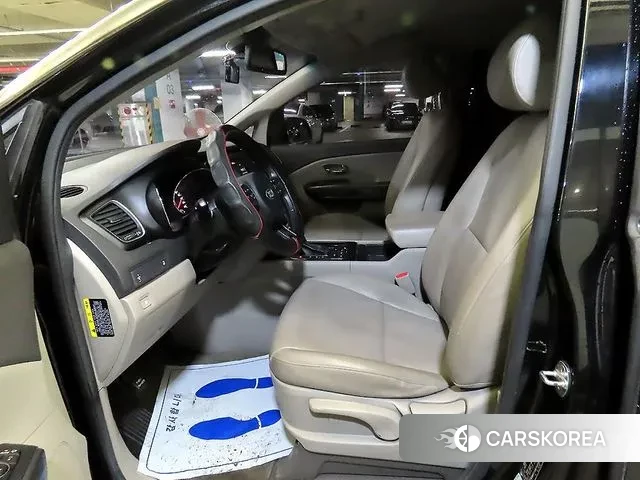 Kia All New Carnival id 3599181 из Кореи 16