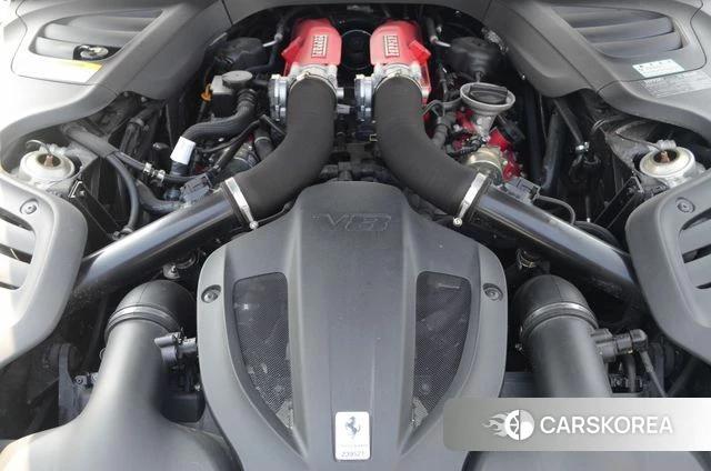 Ferrari GTC4 Russo id 3814205 из Кореи 16