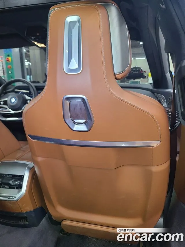 BMW i7 (G70) 2022 Коричневый двухцветный из Кореи, фото 6