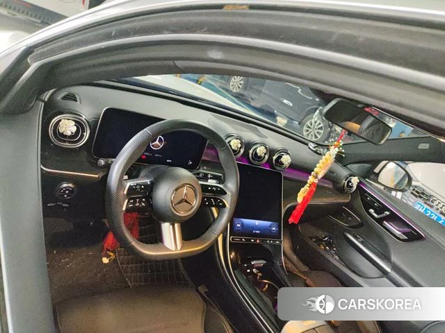 Mercedes-Benz Class C 2024 Белый из Китая, фото 6