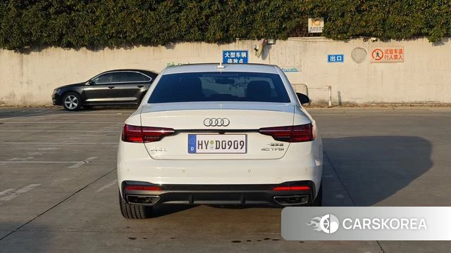 Audi A4L id 4238107 из Китая 9