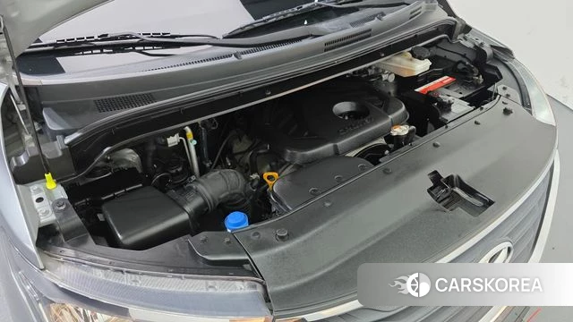 Hyundai The New Grand Starex id 4356983 из Кореи 16