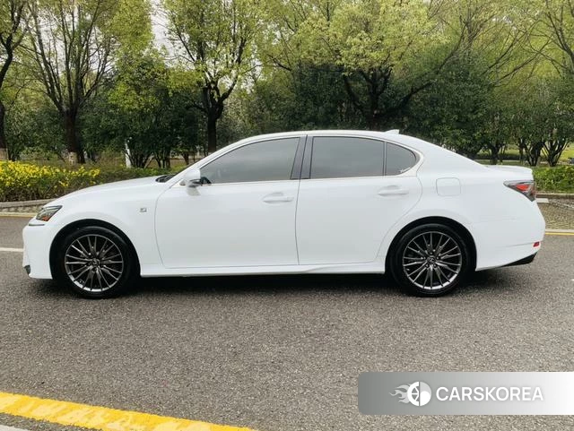 Lexus GS id 4209284 из Китая 18