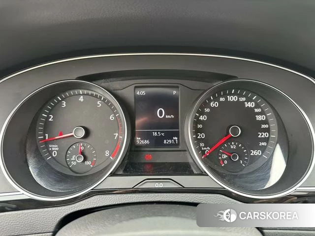 Volkswagen Magotan id 4271182 из Китая 18
