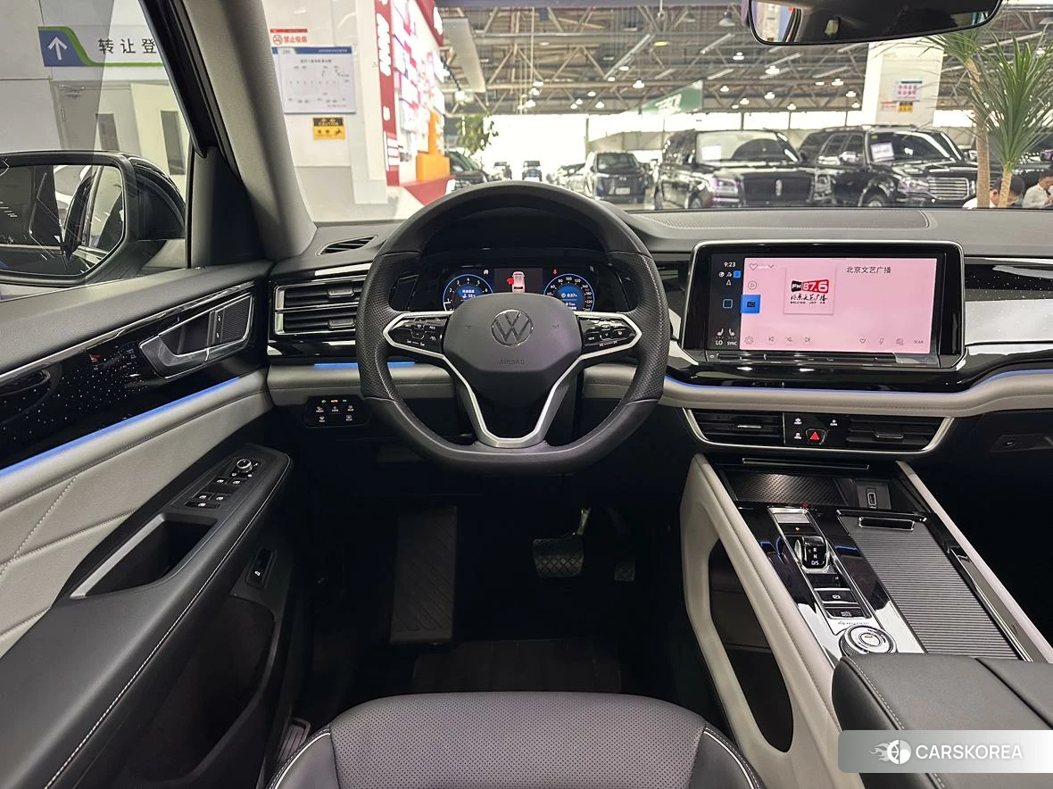 Volkswagen Tourang id 4479836 из Китая 33