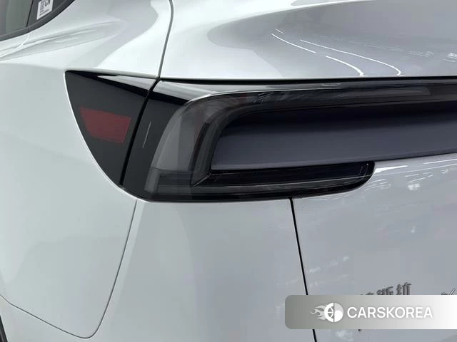 Tesla Model Y id 4238862 из Китая 16