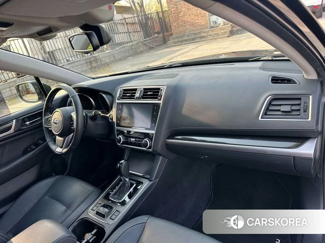 Subaru OUTBACK id 4208640 из Китая 24