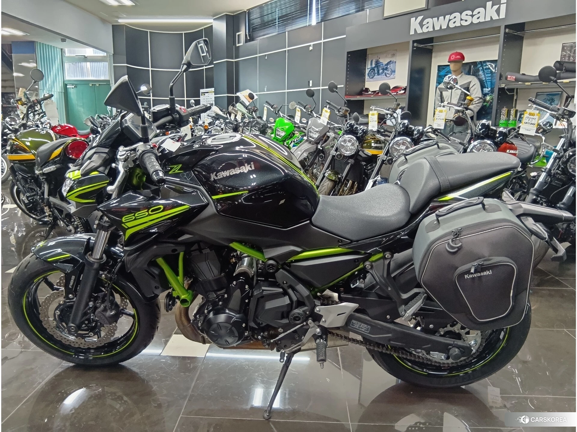 Kawasaki Z650 ABS id 4348013 из Японии 9