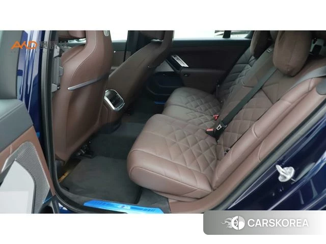 BMW 7 series 2025 Синий из Китая, фото 6
