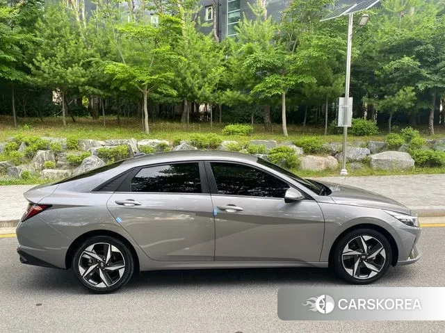 Hyundai Avante (CN7) id 2890982 из Кореи 16