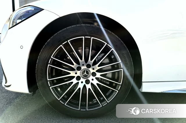 Mercedes-Benz Class C id 4265740 из Китая 8