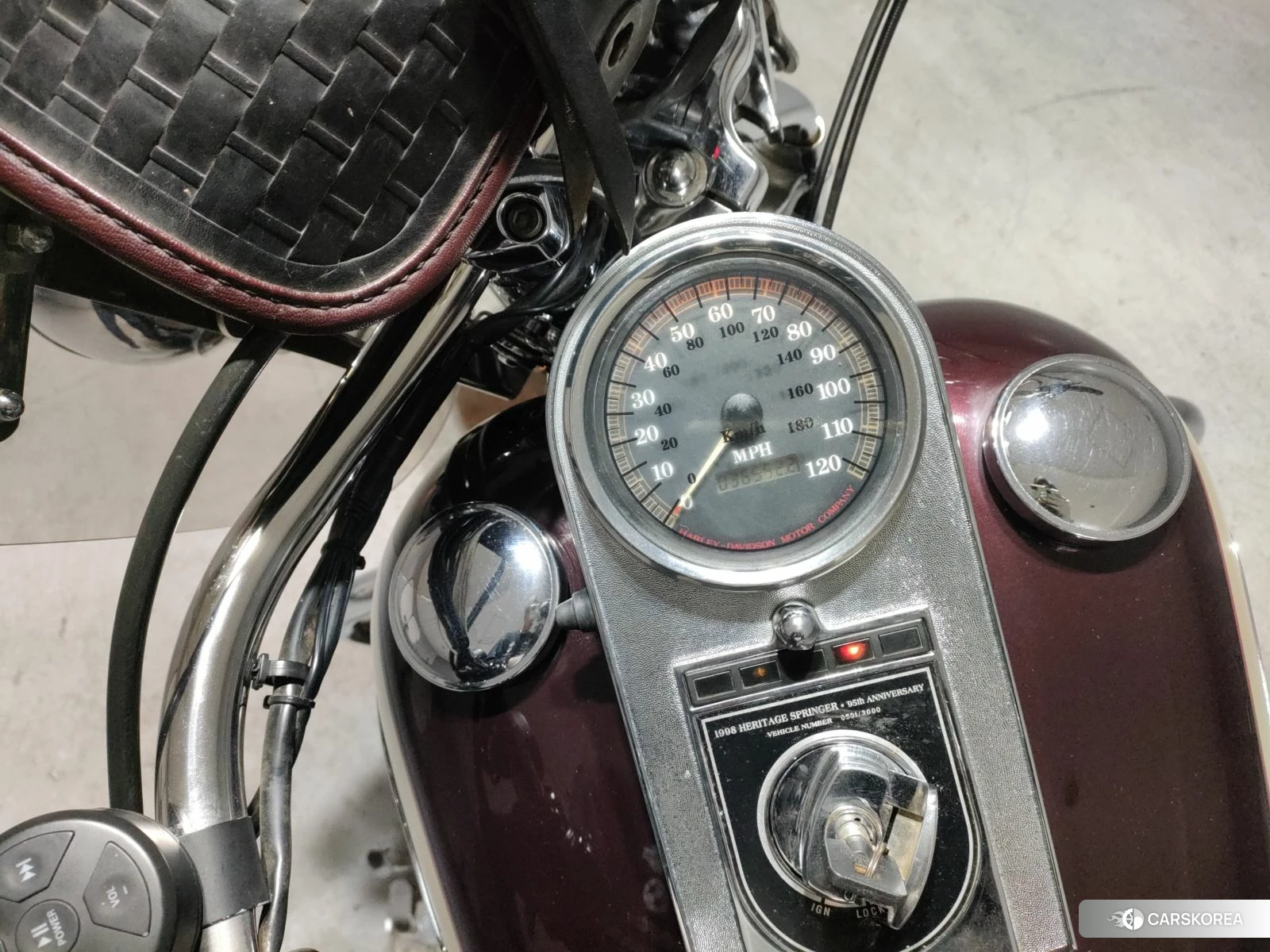 Проданный Harley-Davidson Heritage Springer FLSTS1340 id 4205956 из Японии, фото 6