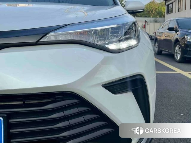 Toyota IZOA id 3993579 из Китая 17