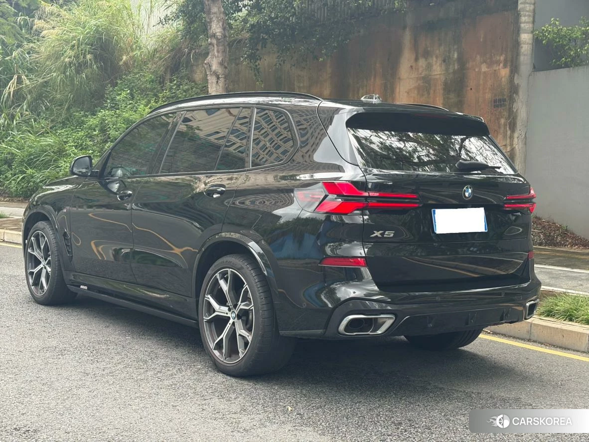 BMW X5 id 4461980 из Китая 10