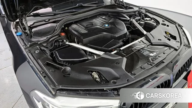 BMW 5 Series (G30) id 3598903 из Кореи 16