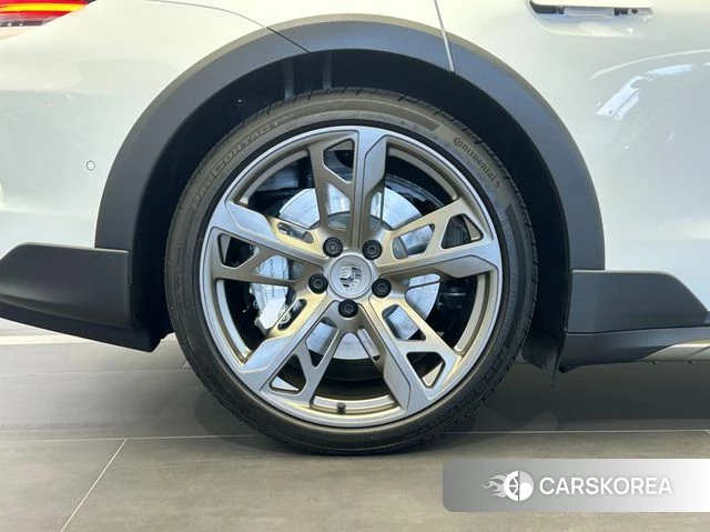 Porsche Taycan id 3791821 из Кореи 16