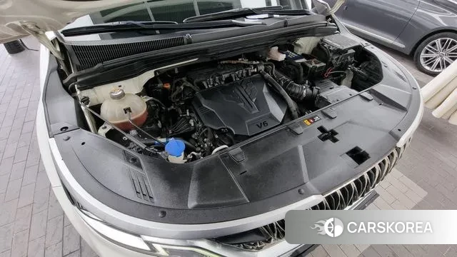 Kia Carnival 4th generation id 3242792 из Кореи 16