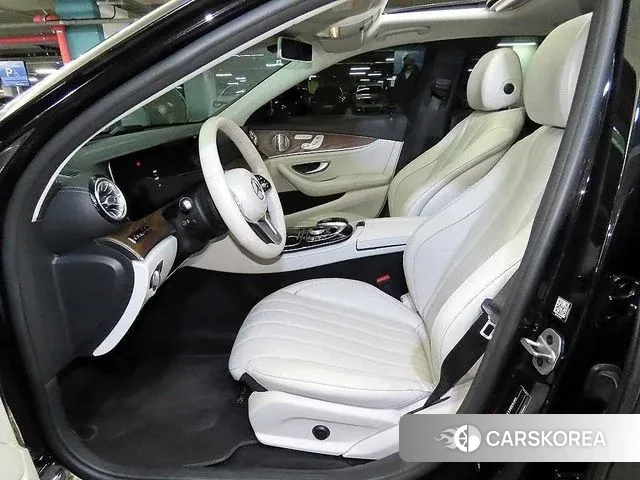 Mercedes-Benz E-Class W213 id 3718106 из Кореи 16