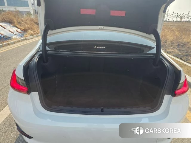 BMW 3 Series (G20) id 3820398 из Кореи 9