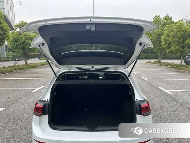 Volkswagen Golf id 4306828 из Китая 16