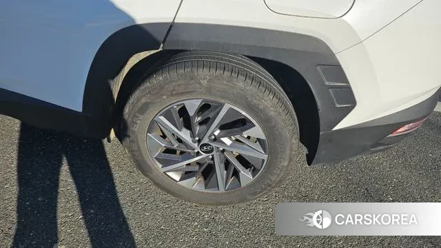 Hyundai Tucson (NX4) id 3560575 из Кореи 16