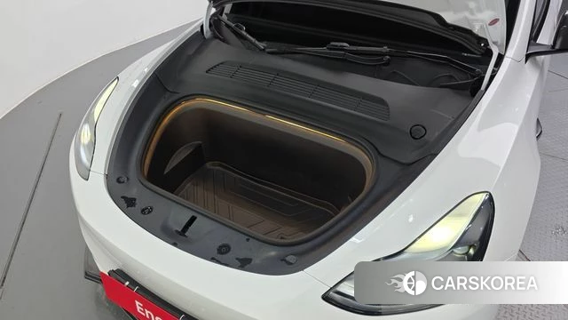 Tesla Model Y id 4432795 из Кореи 16