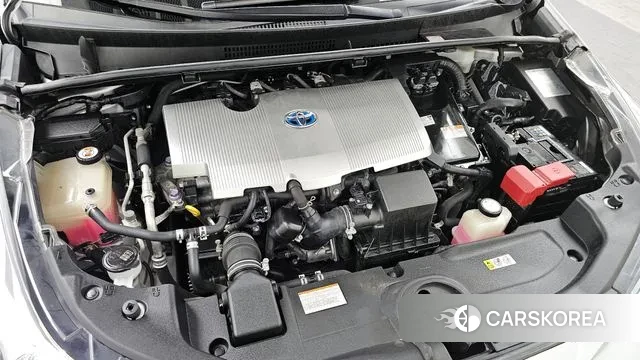 Toyota Prius 4th Generation id 3703700 из Кореи 16