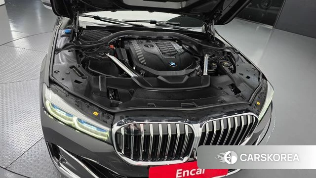 BMW 7 Series (G11) id 4707800 из Кореи 30