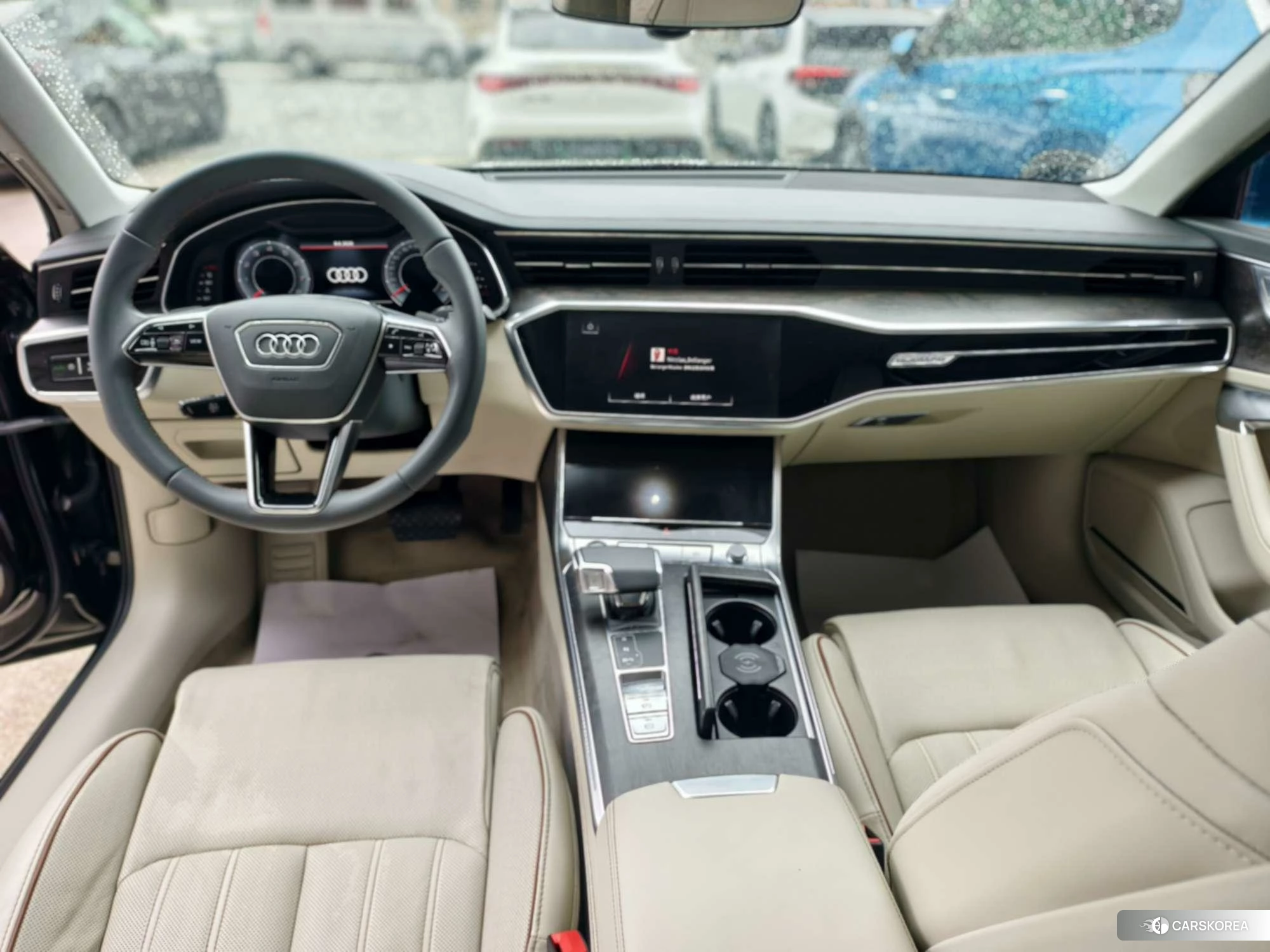Audi A6L id 4421095 из Китая 8