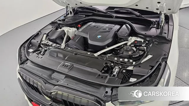 BMW 5 Series (G60) id 2993074 из Кореи 16