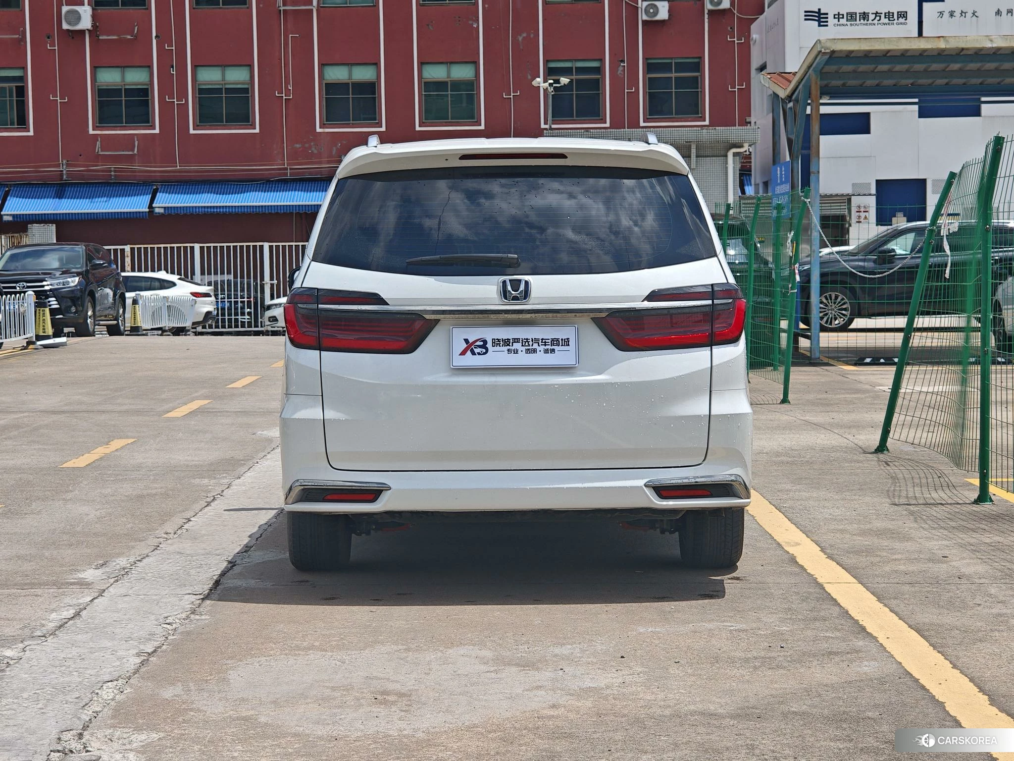 Honda Odyssey id 4453068 из Китая 11