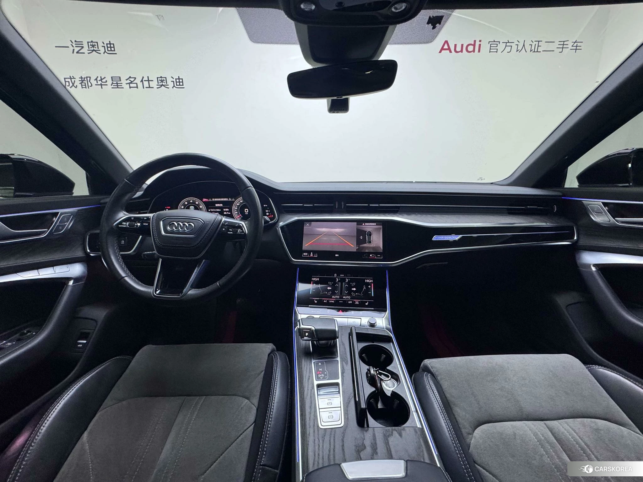 Audi A6L id 4440615 из Китая 13