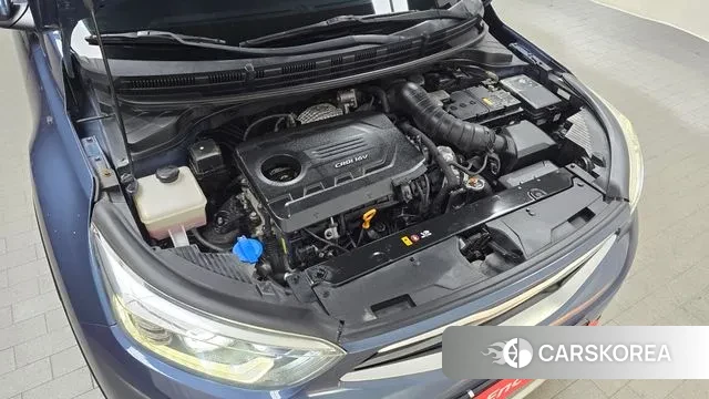 Kia Stonic id 3641850 из Кореи 16