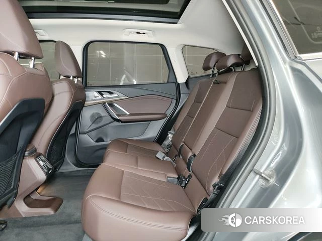 BMW iX1 id 4306894 из Китая 9