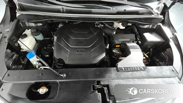 Kia The New Carnival id 4496633 из Кореи 30