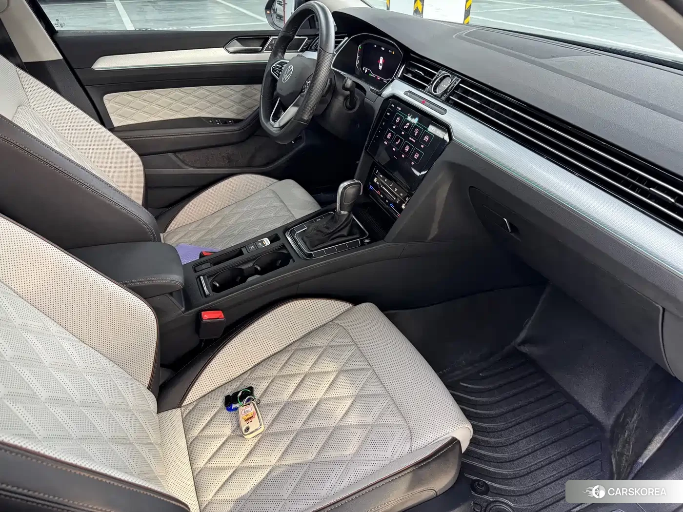 Volkswagen Magotan id 4649361 из Китая 10