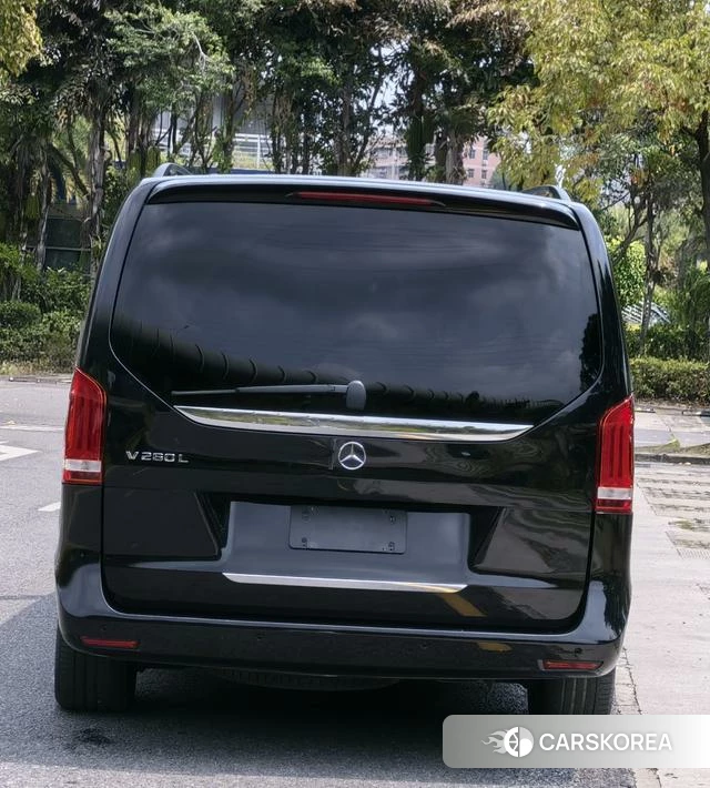 Mercedes-Benz V-class id 4278114 из Китая 20
