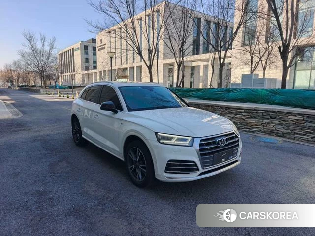 Audi Q5L 2021 Белый из Китая, фото 6