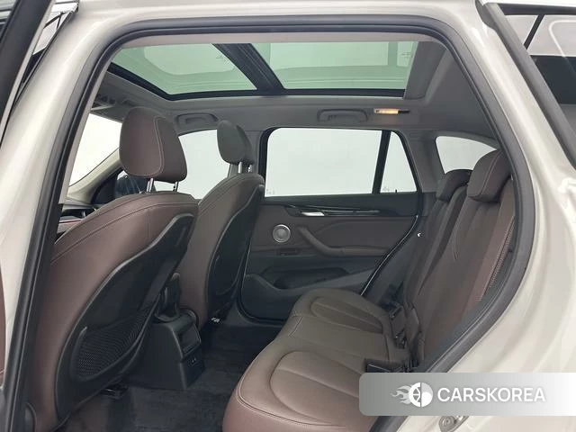 BMW X1 id 4328952 из Китая 13