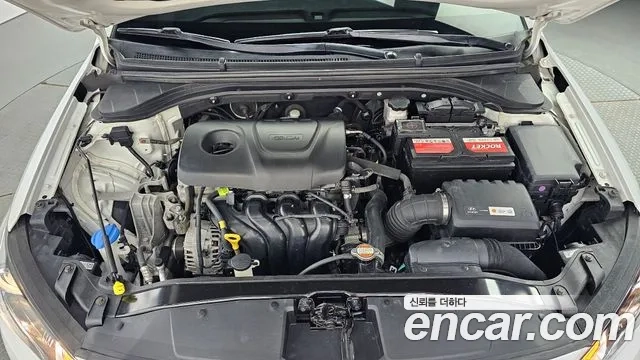 Hyundai Avante AD id 2870653 из Кореи 16