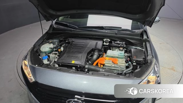 Hyundai Ionic Hybrid id 4626173 из Кореи 16