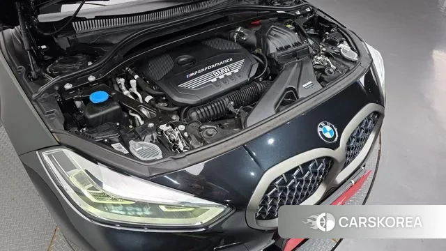 BMW 1 Series (F40) id 3043848 из Кореи 16