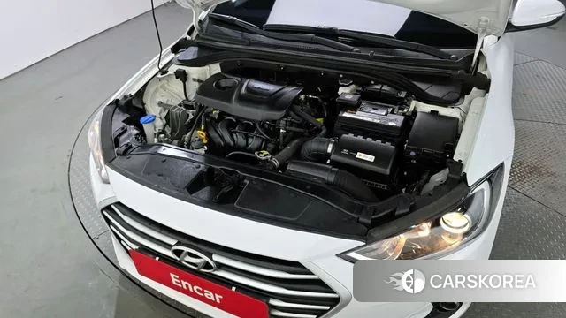 Hyundai Avante AD id 3319640 из Кореи 16