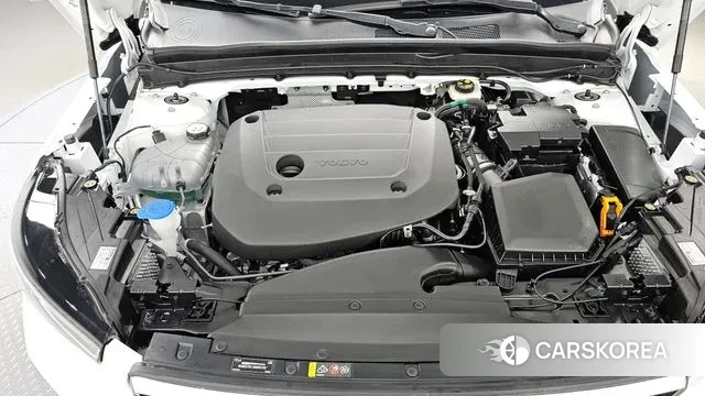 Volvo XC40 id 3321819 из Кореи 16