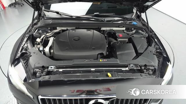Volvo S60 3rd generation id 4770272 из Кореи 29