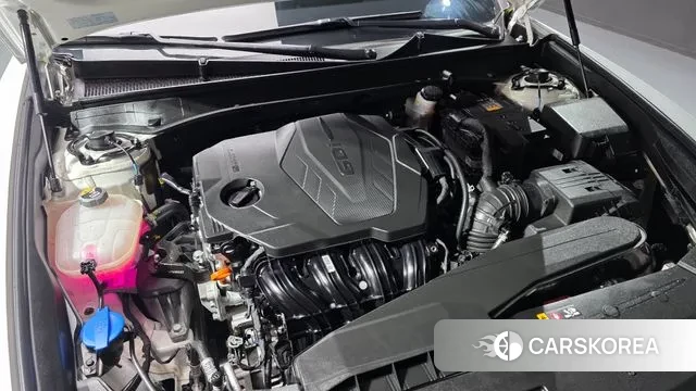 Hyundai Grandeur (GN7) id 3659489 из Кореи 16