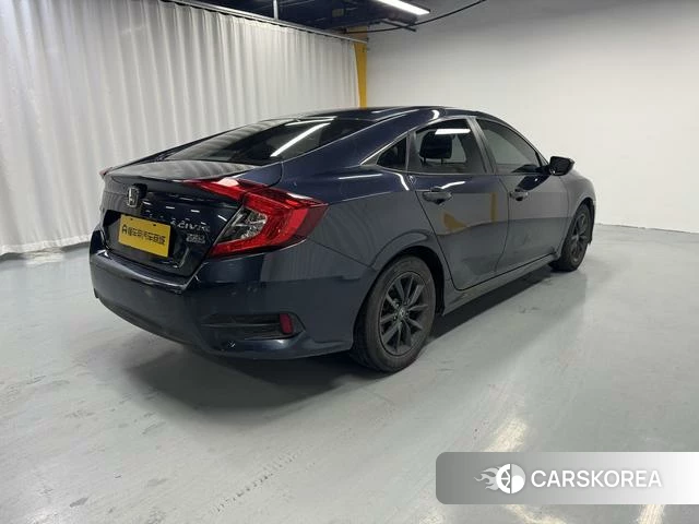 Honda Civic id 4273124 из Китая 16