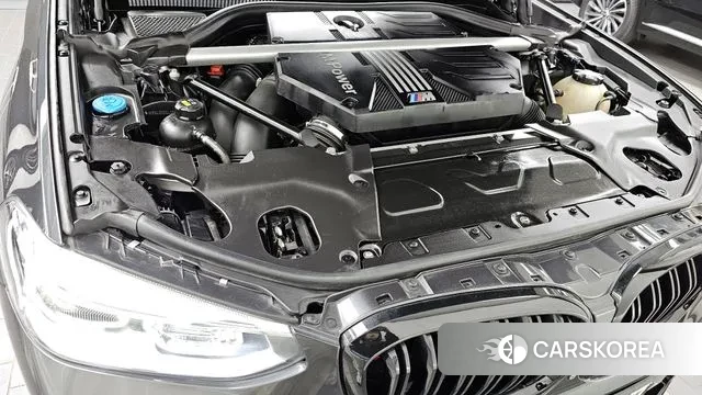 BMW X4M (G02) id 3439499 из Кореи 16