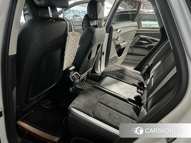 Audi Q3 2021 Белый из Китая, фото 6